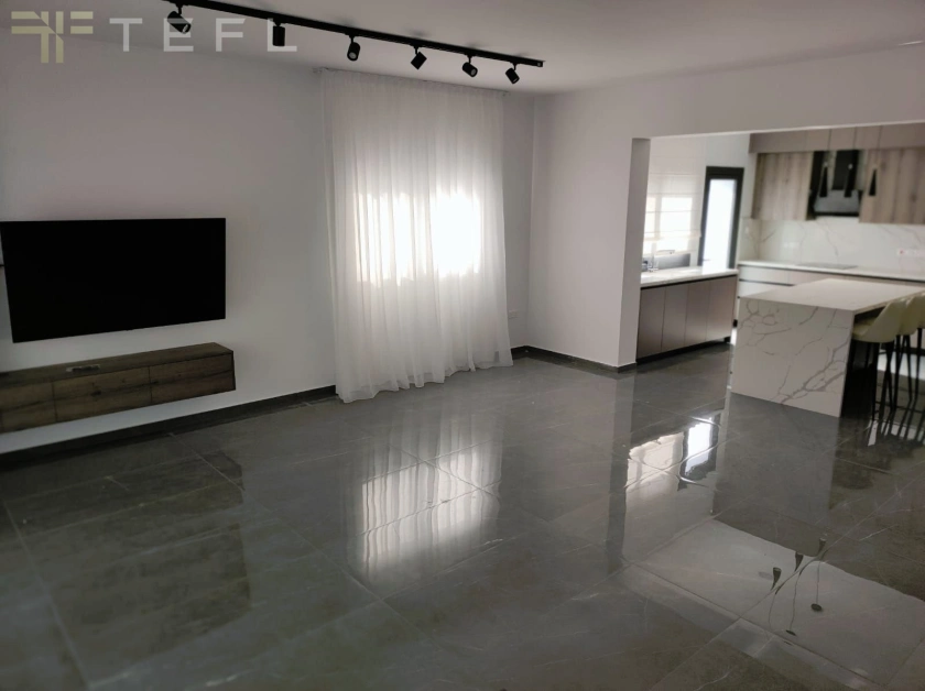 3-bedroom apartment fоr rent obj-1055 Rent Apartments in Limassol