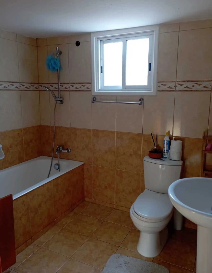 3-bedroom semi-detached to rent